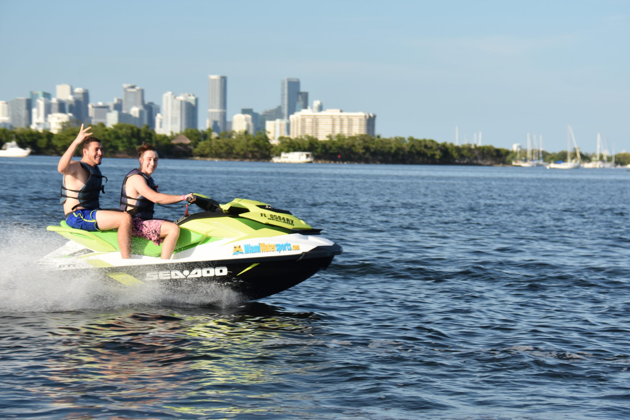 Jet Skiing in Miami, Strategies for Avoiding Crowds